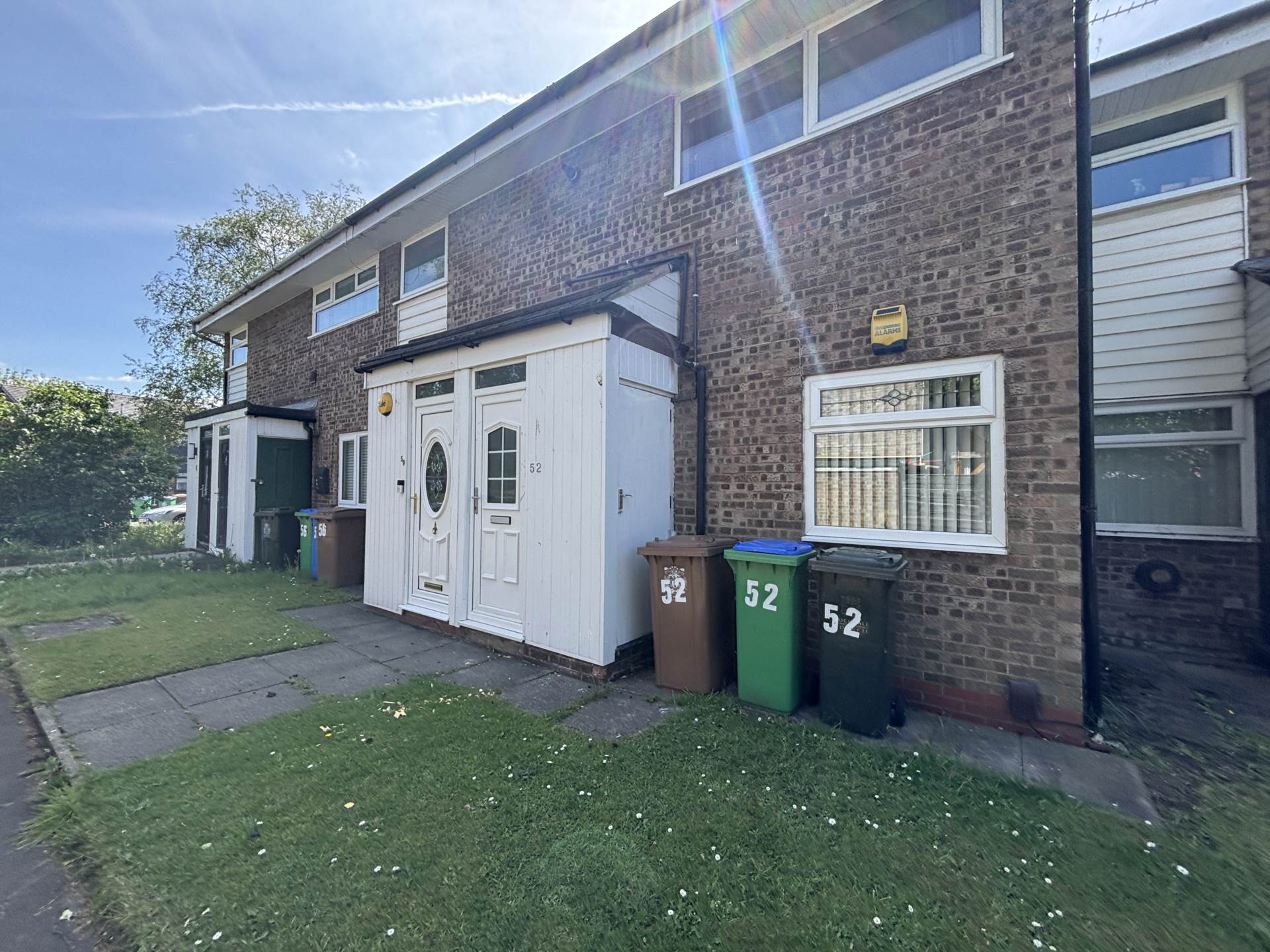 2 bedroom Maisonette To Let