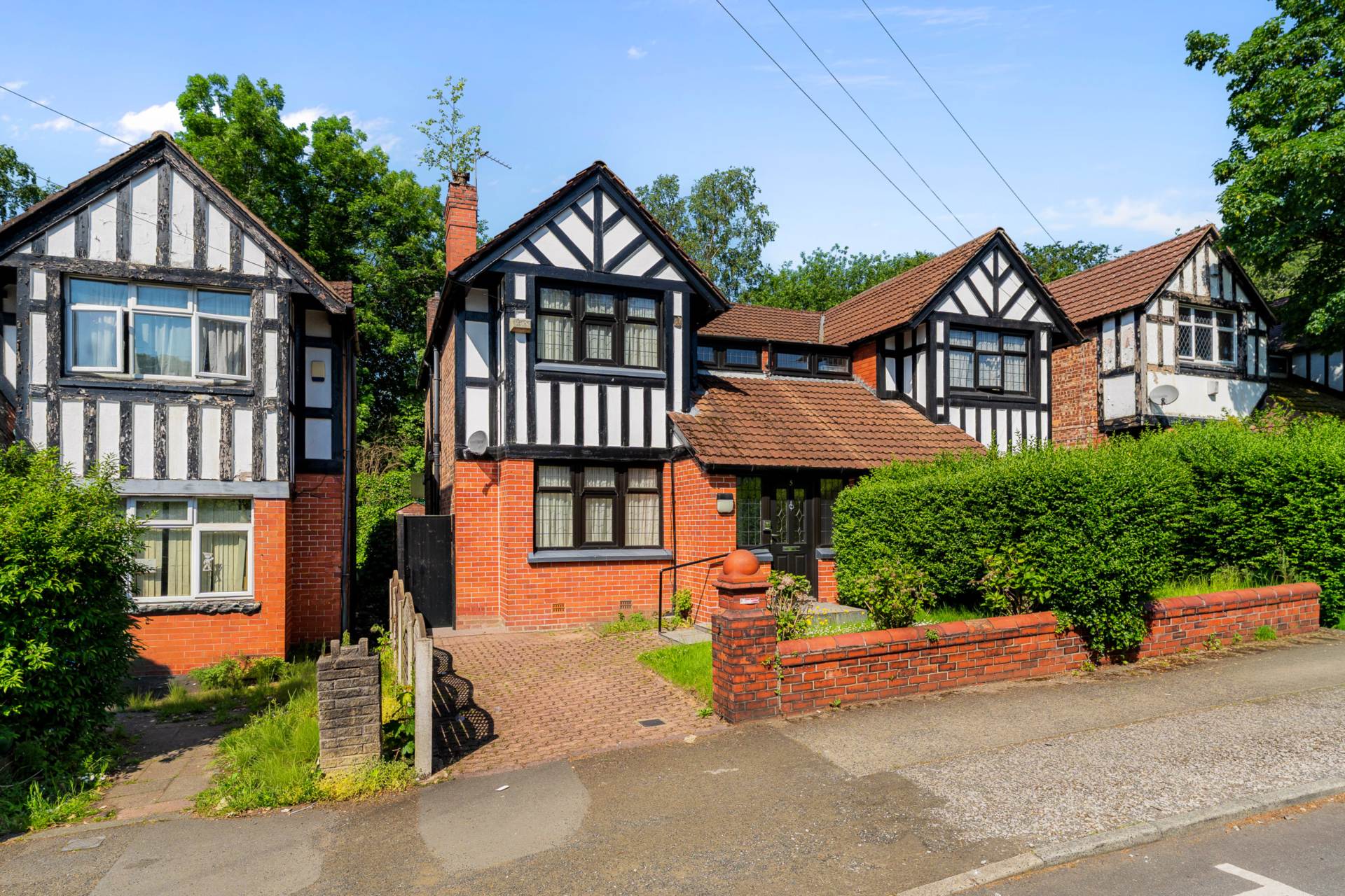 3 bedroom Semi-detached house To Let
