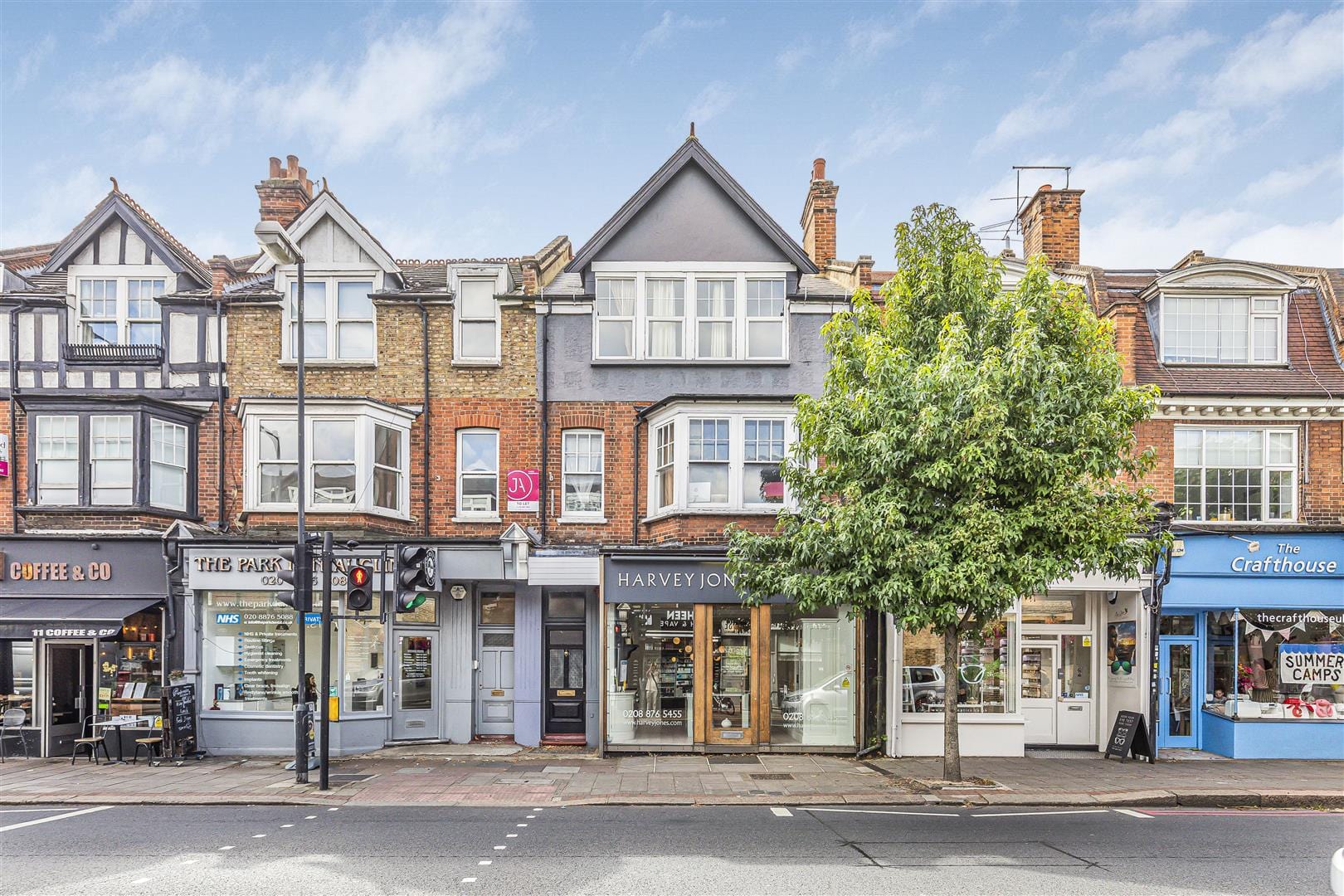 2 bedroom Flat For Sale