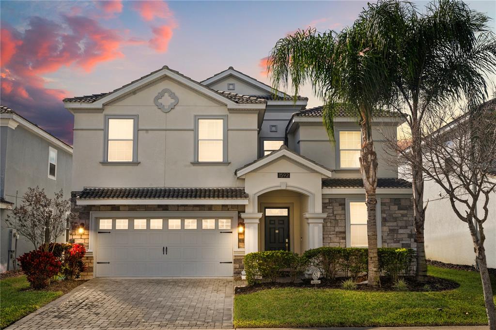 8 bedroom Detached house For Sale