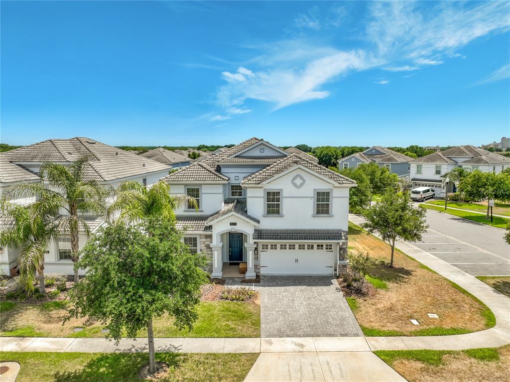 8 bedroom Detached house For Sale
