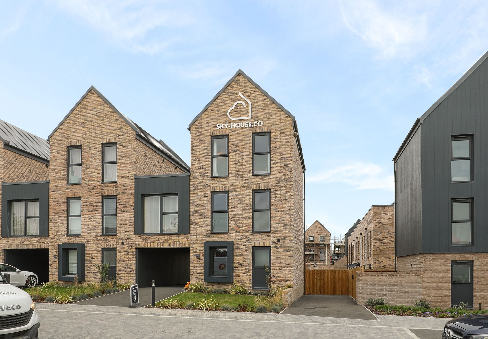 4 bedroom Town house For Sale