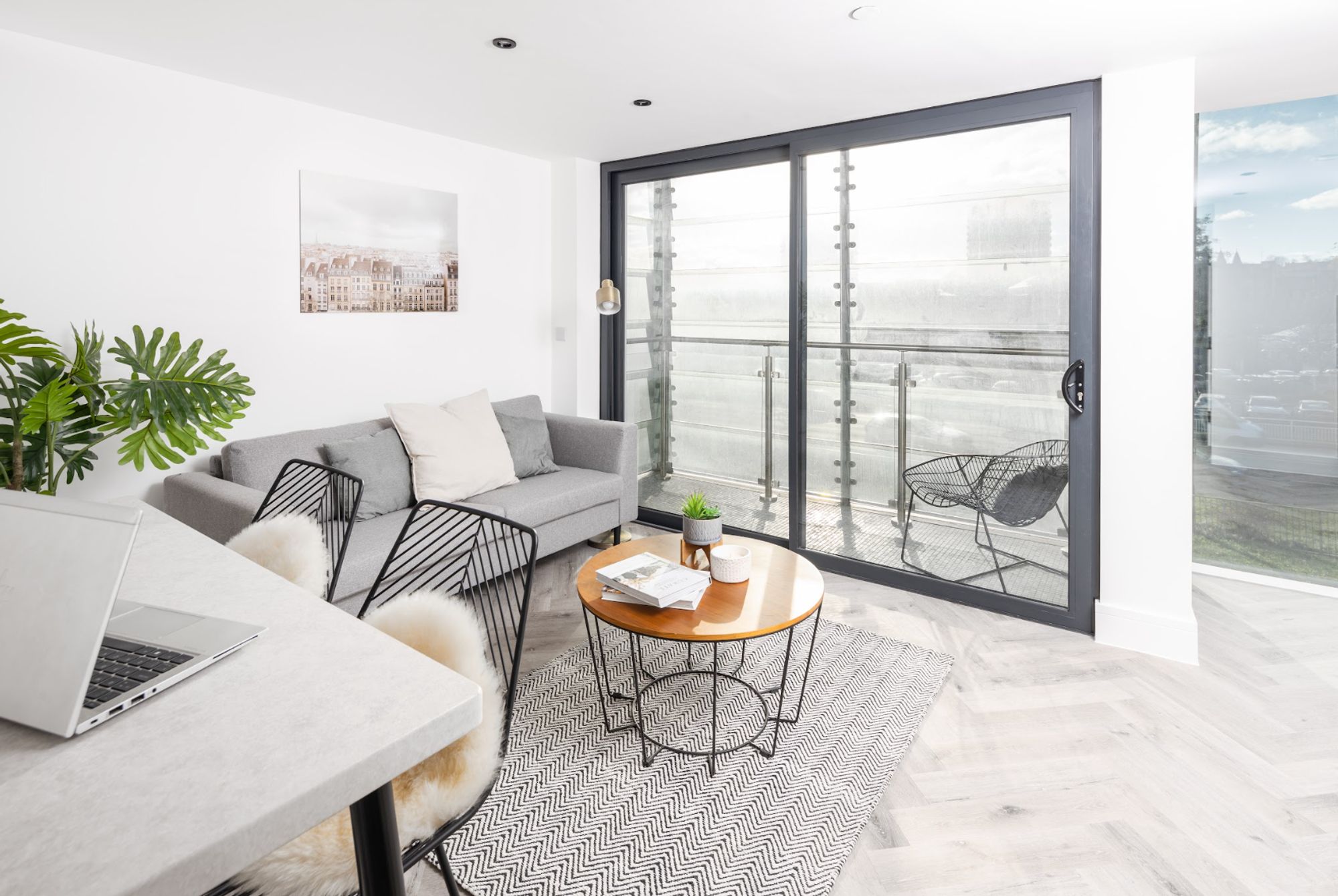 1 bedroom Apartment For Sale