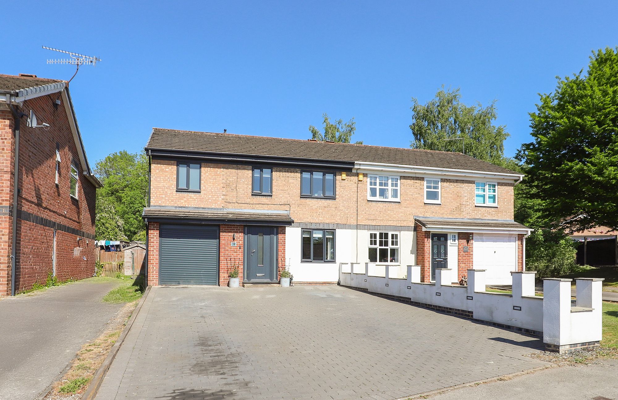 4 bedroom Studio flat Under Offer