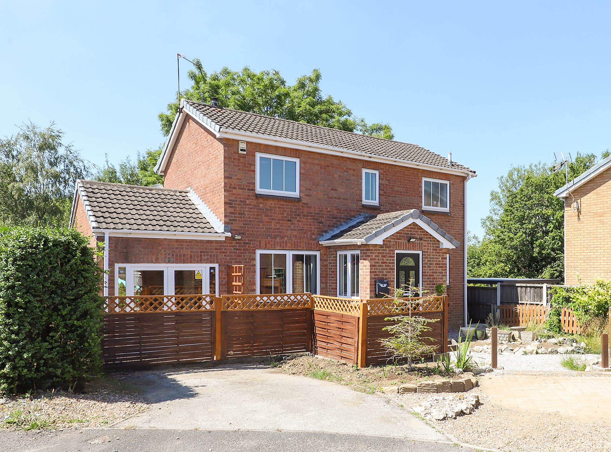 3 bedroom Terraced House Under Offer