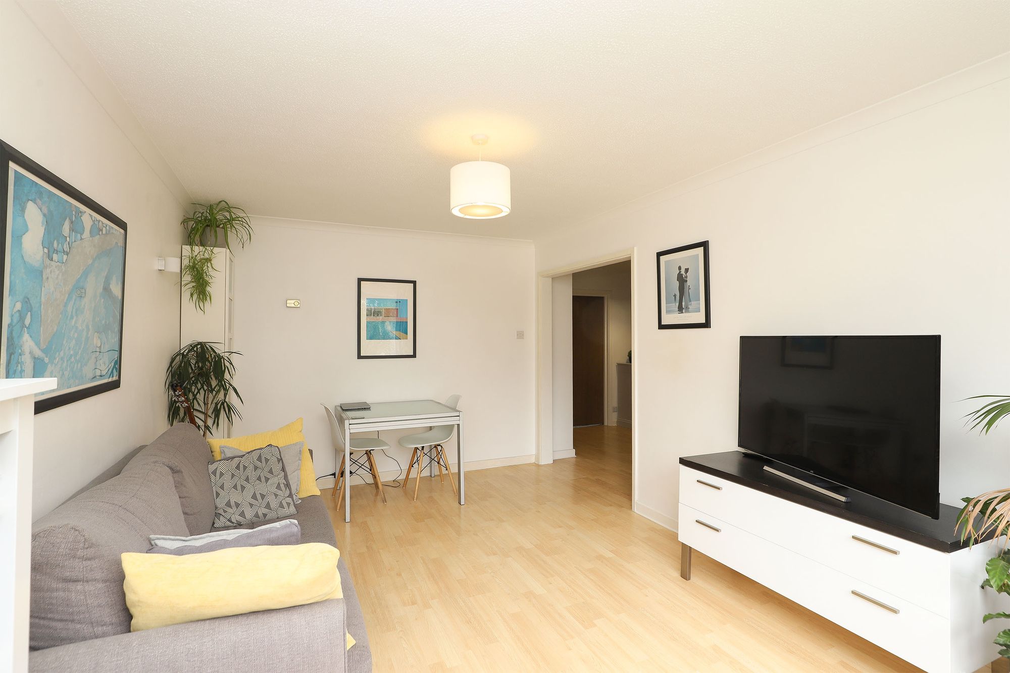 2 bedroom Apartment Under Offer