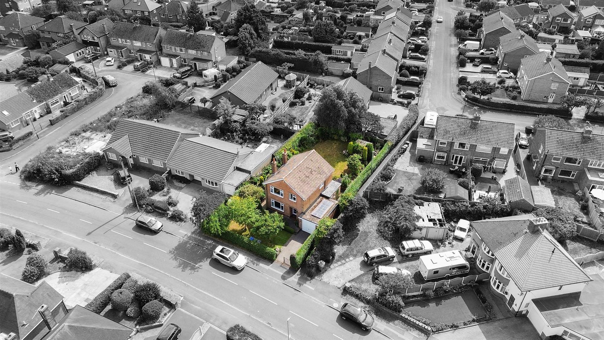 3 bedroom Detached house Under Offer