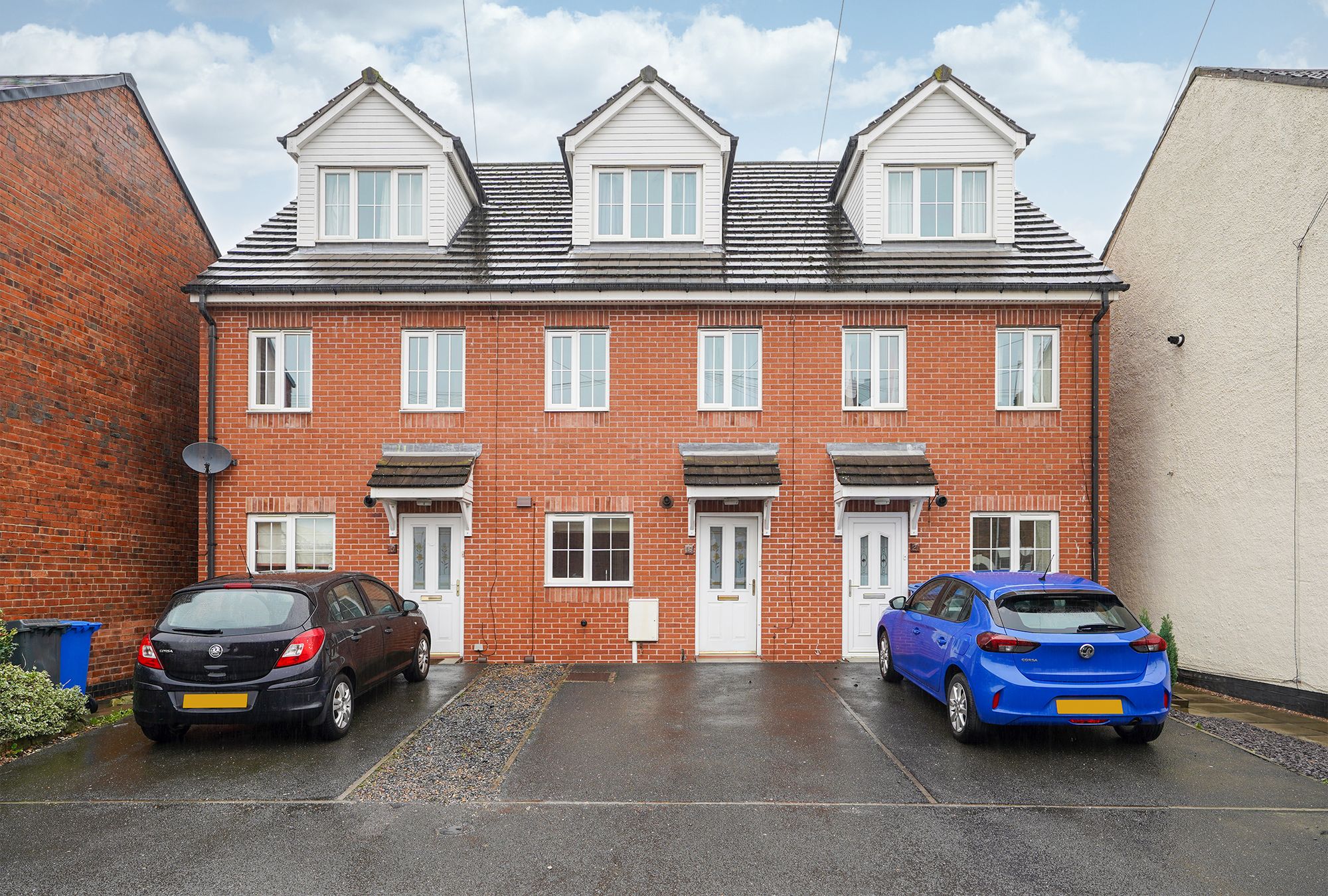 3 bedroom Town house Under Offer