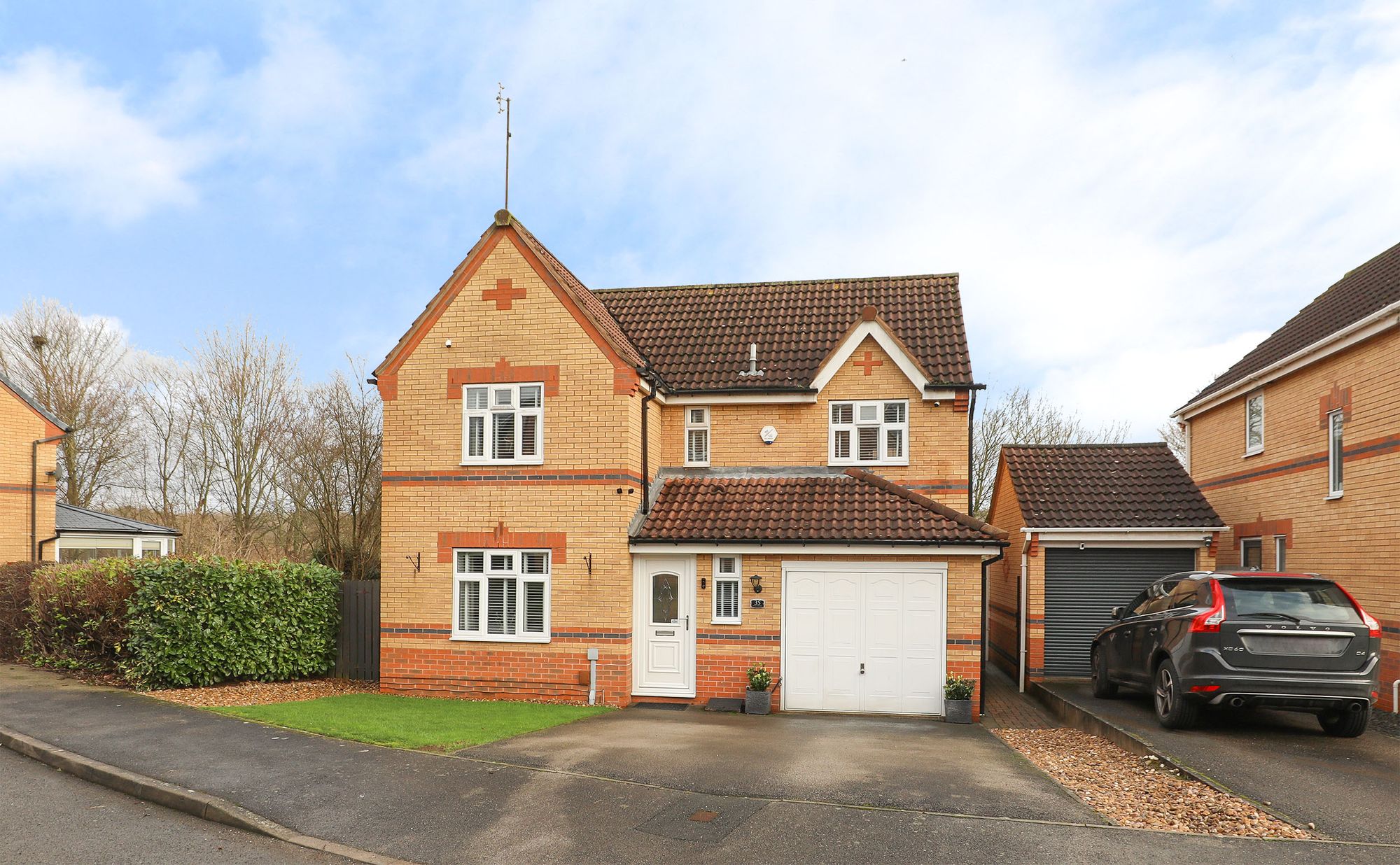 4 bedroom Detached house Under Offer