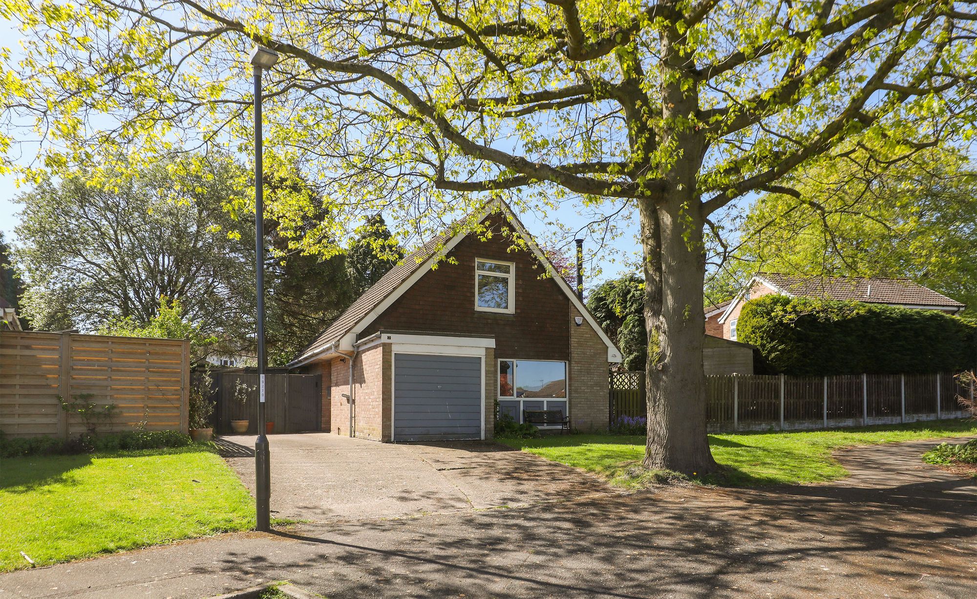 3 bedroom Detached house Under Offer