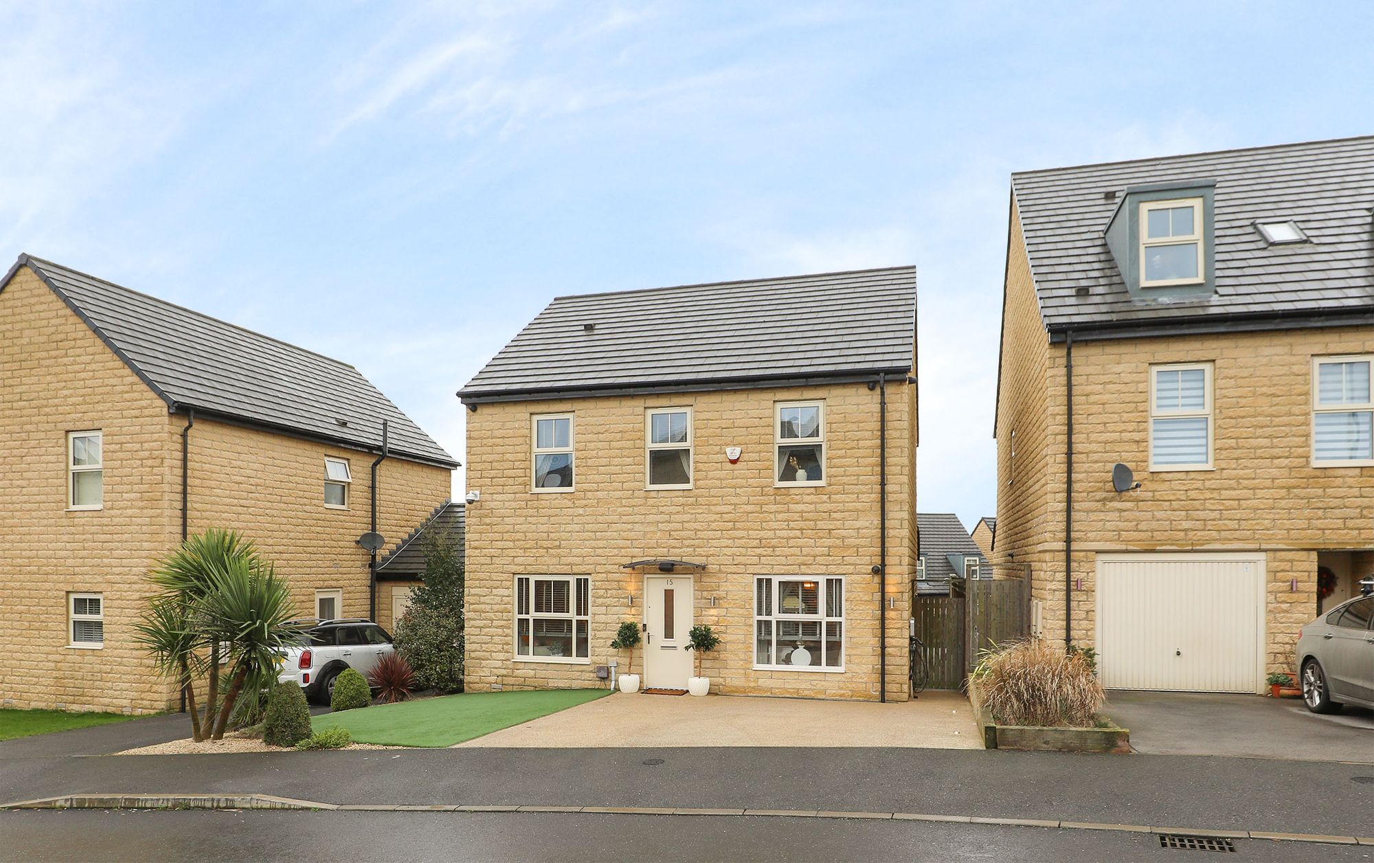 4 bedroom Terraced House Under Offer