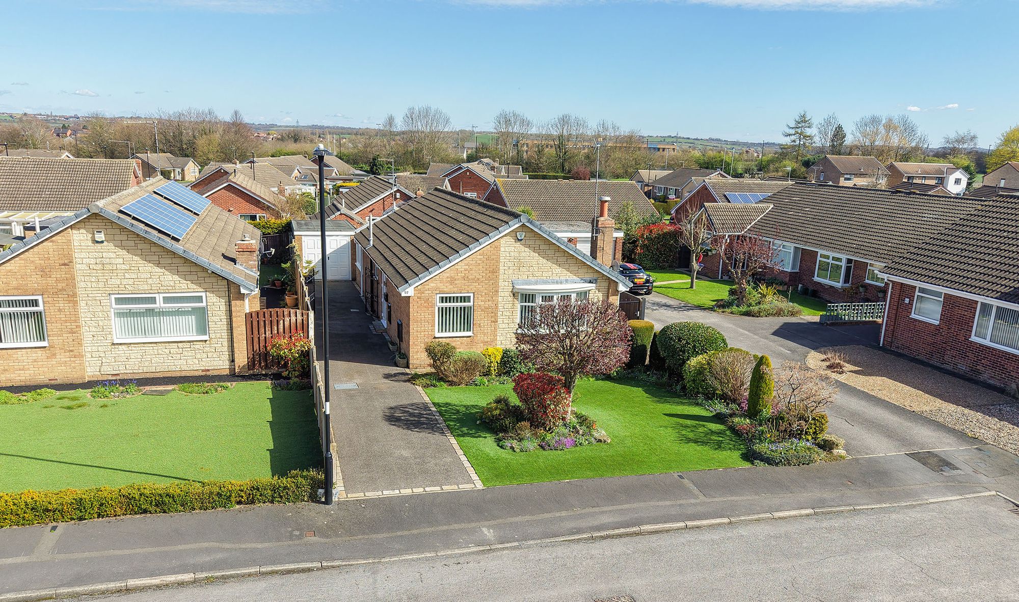 3 bedroom Bungalow Under Offer