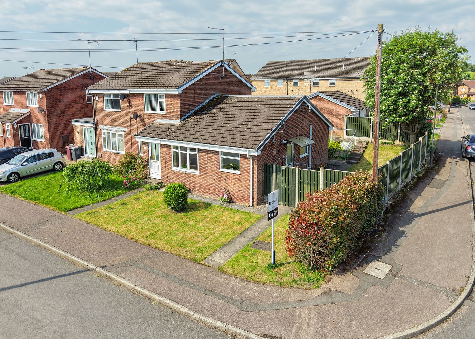 2 bedroom Detached bungalow Under Offer
