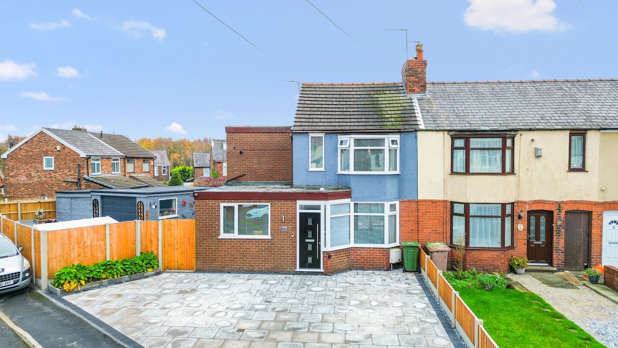 4 bedroom End of terrace house For Sale
