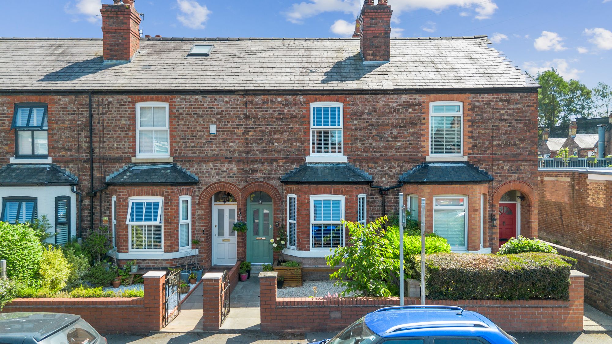 2 bedroom Terraced House Under Offer