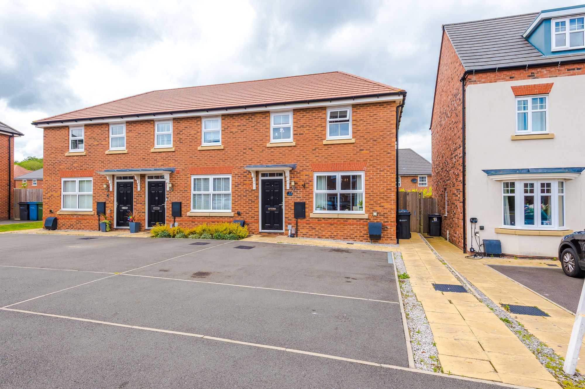3 bedroom Terraced House Under Offer