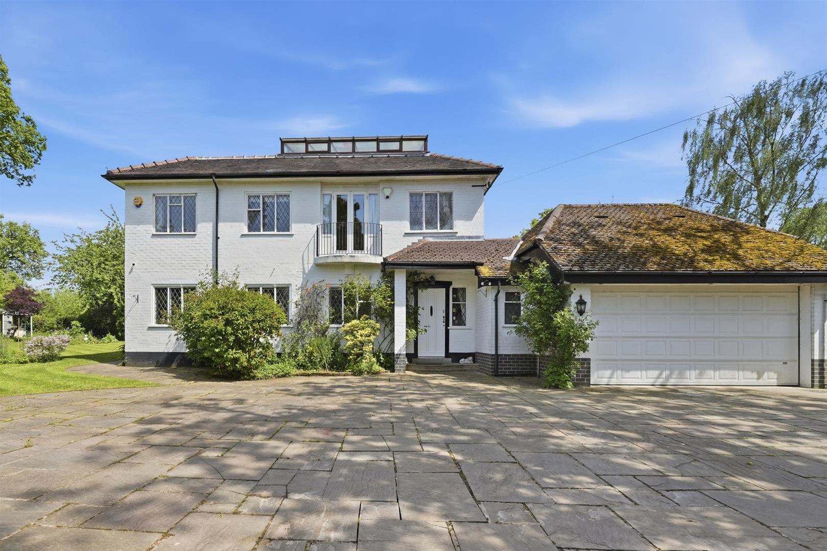 4 bedroom Detached house To Let
