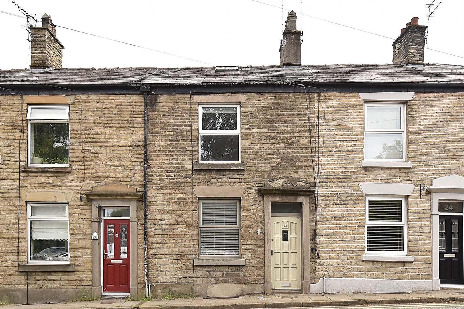 2 bedroom Terraced House To Let