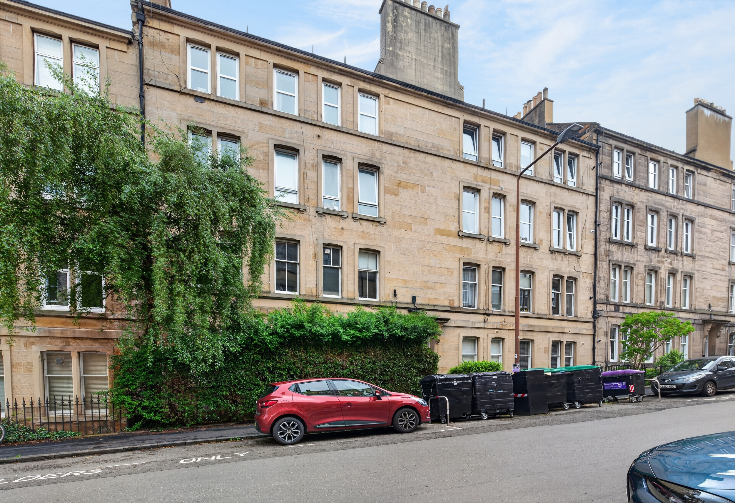 2 bedroom Flat Under Offer