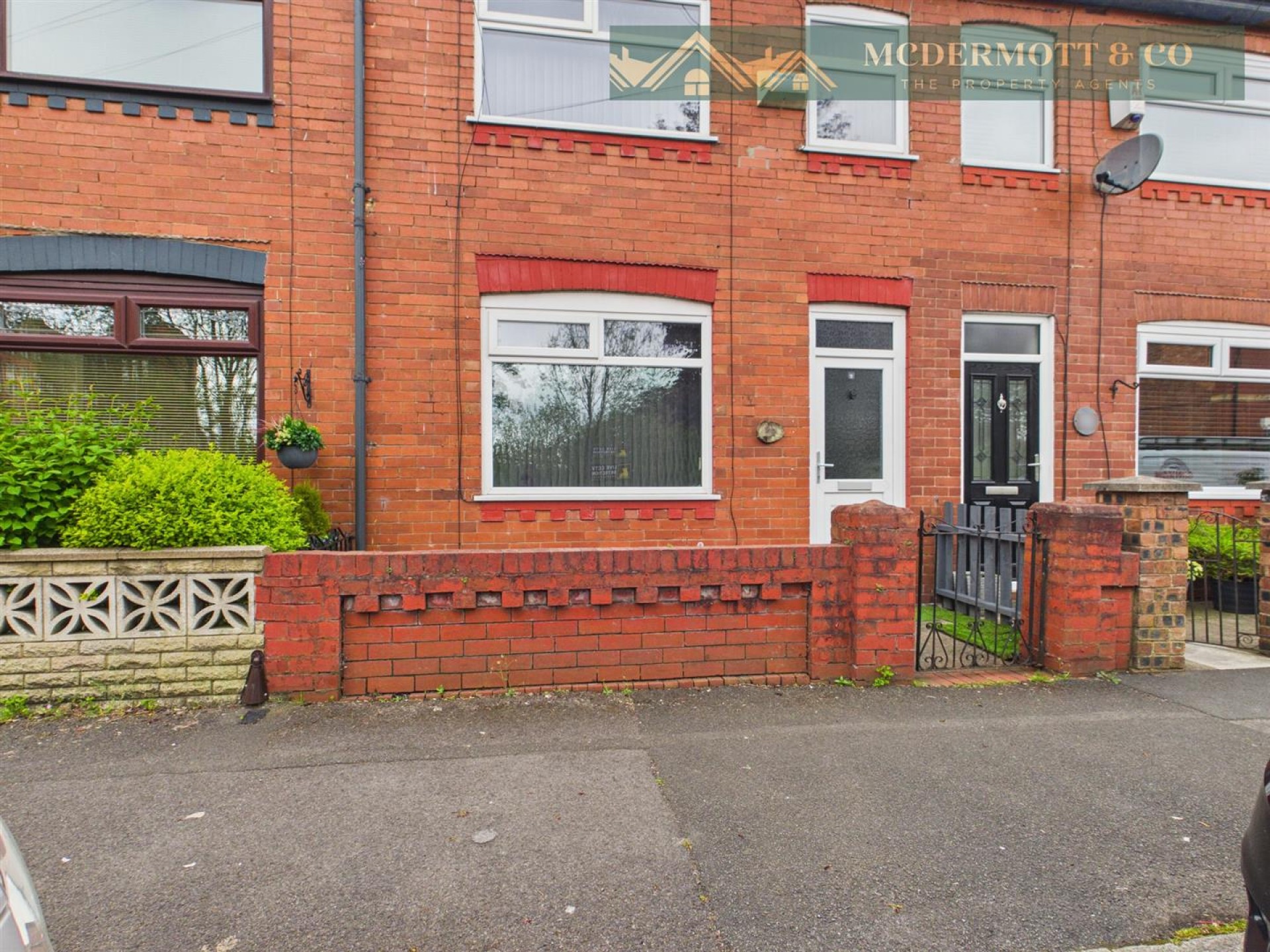 2 bedroom Terraced House Under Offer