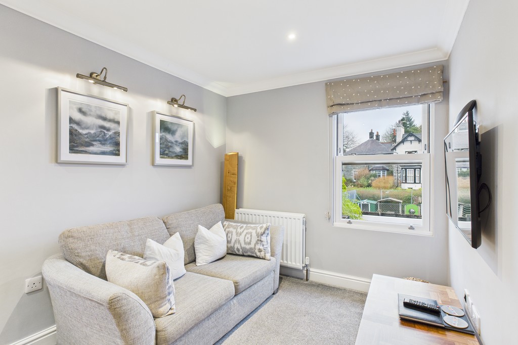 1 bedroom Block of Apartments To Let