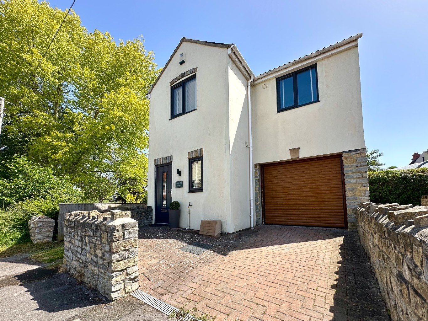 3 bedroom Detached house Let