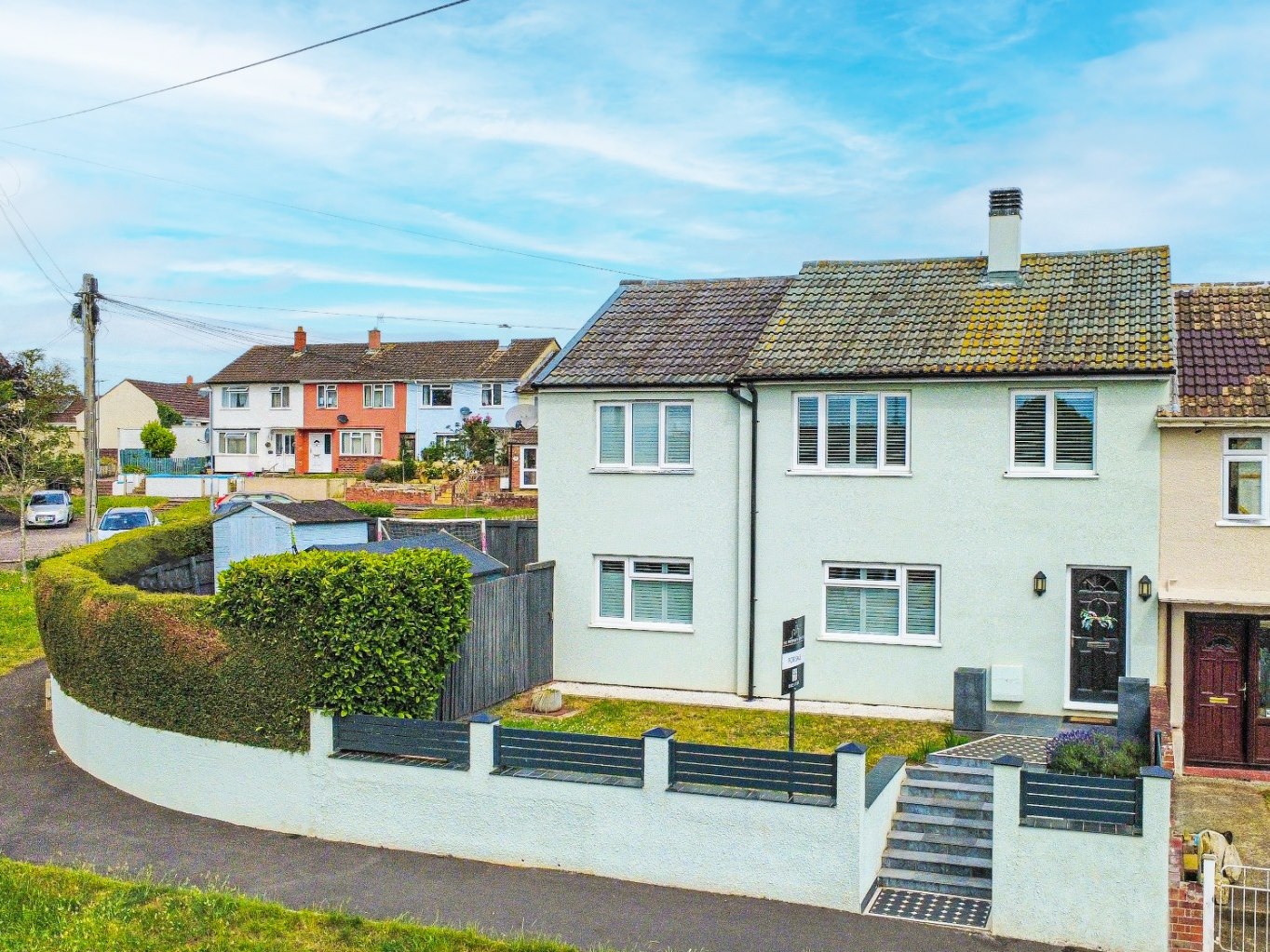 4 bedroom House (unspecified) For Sale