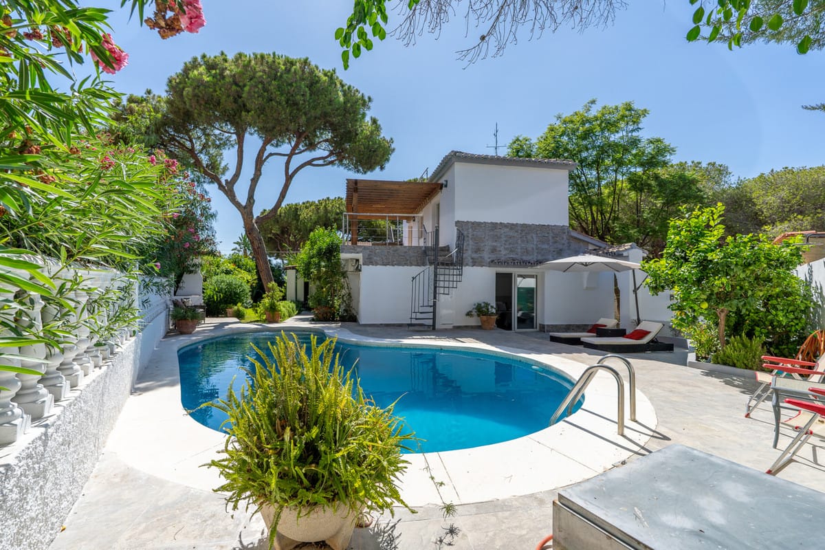 4 bedroom Villa For Sale