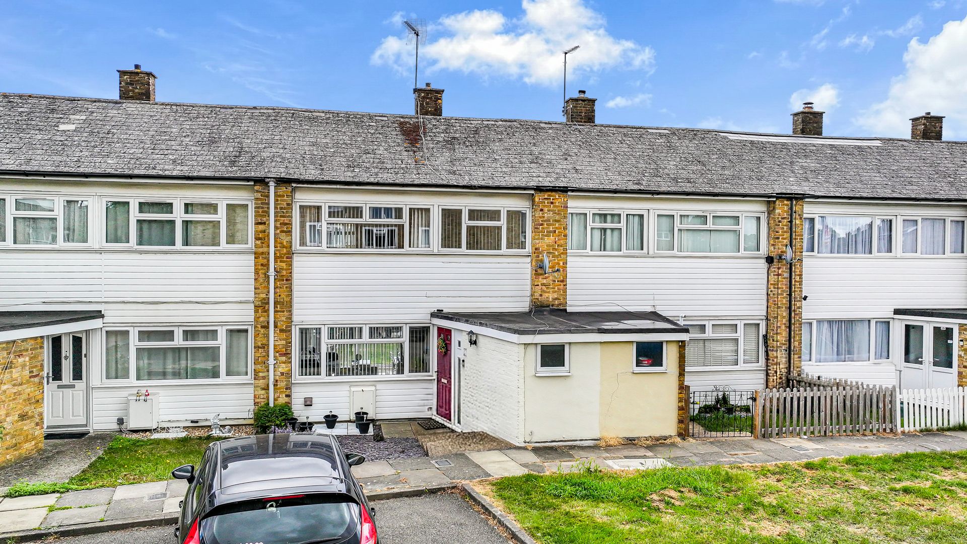 3 bedroom Terraced House Under Offer