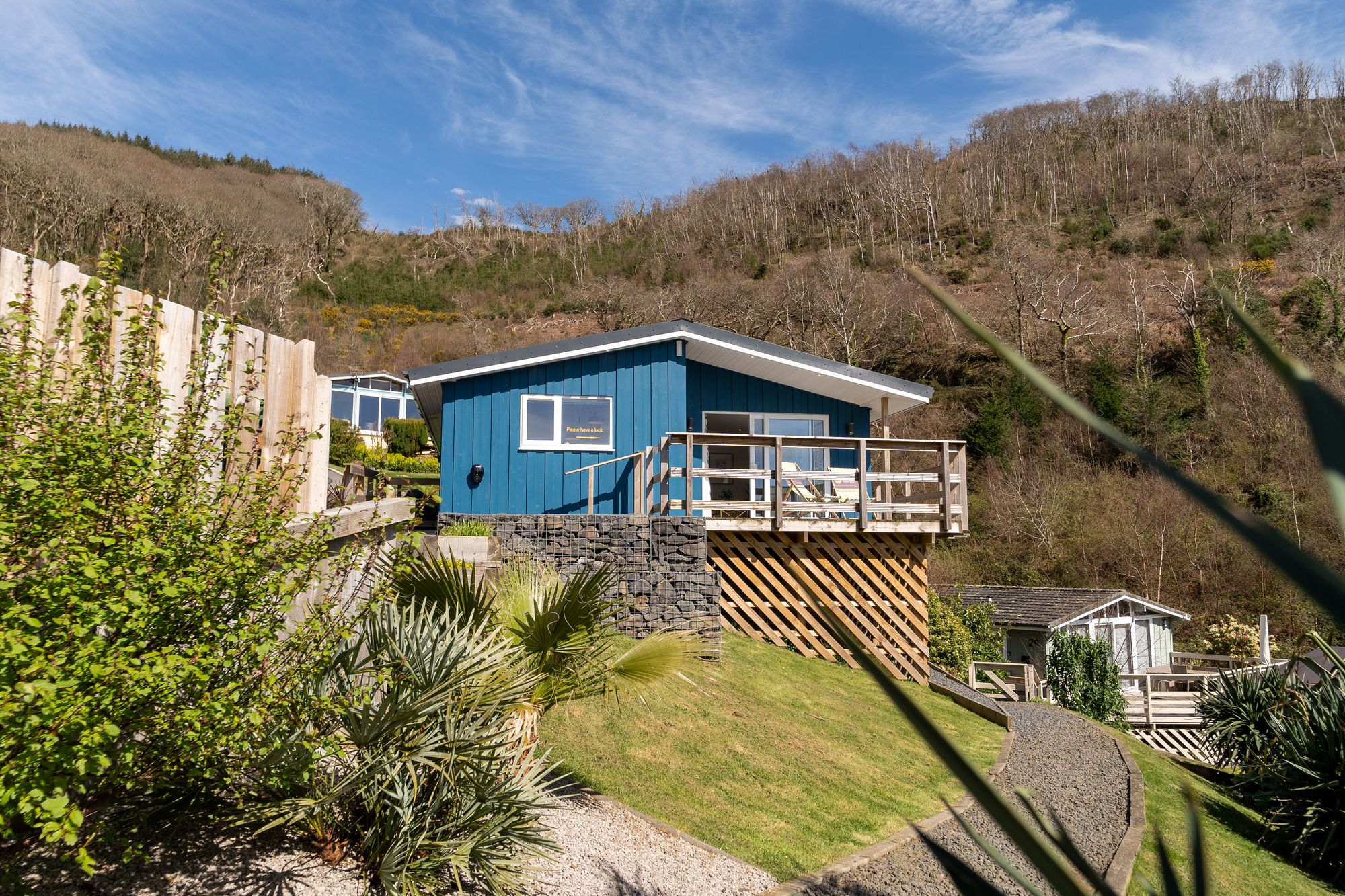 2 bedroom Lodge For Sale