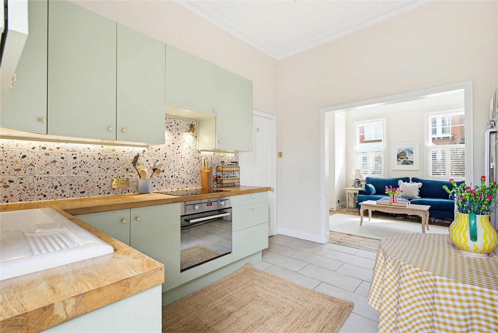 1 bedroom Flat For Sale