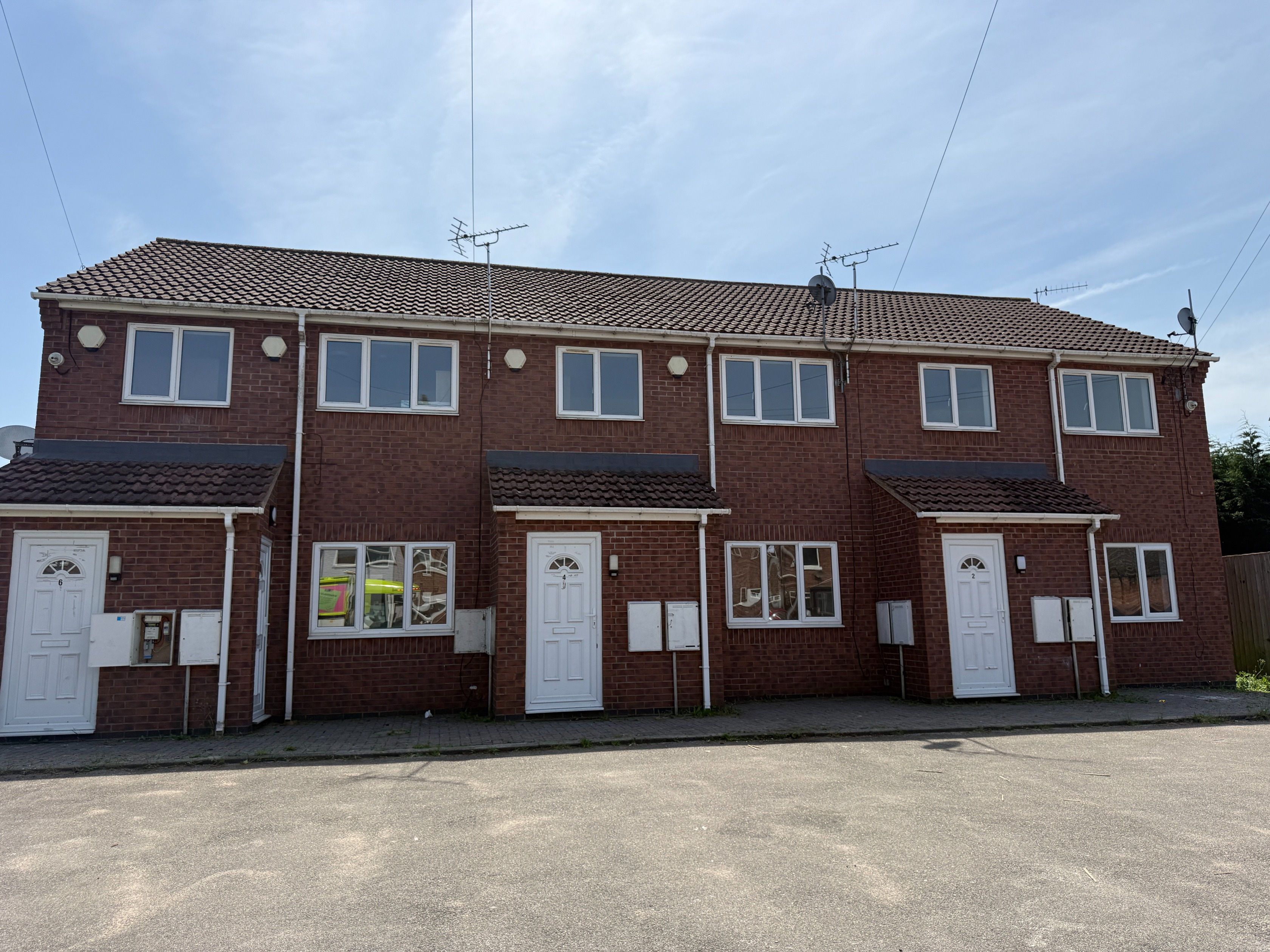 1 bedroom Flat To Let