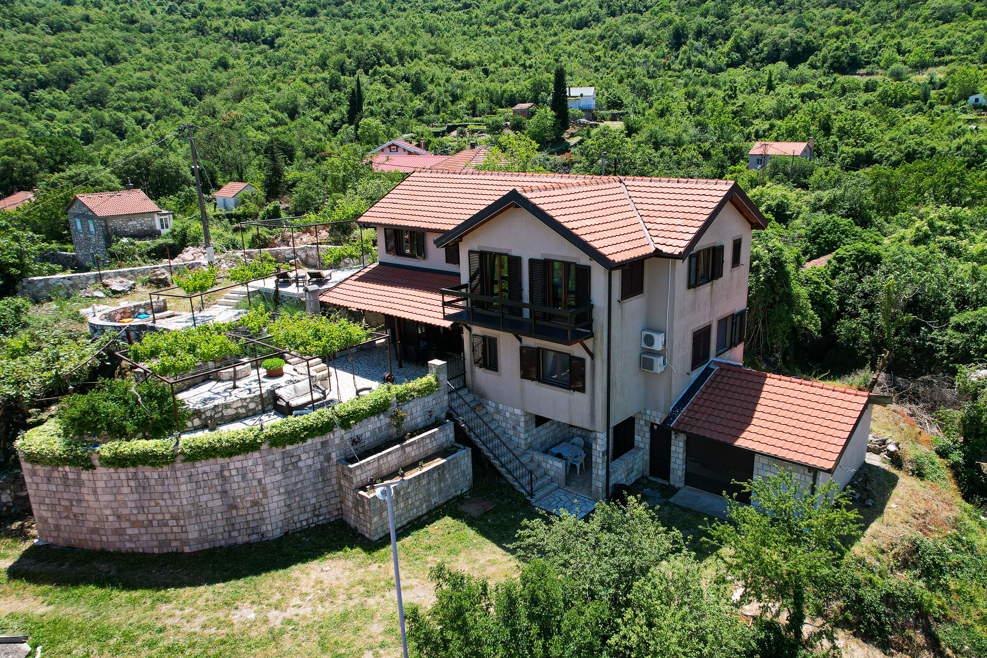 4 bedroom House (unspecified) For Sale