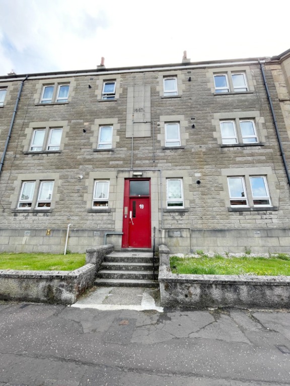 1 bedroom Flat To Let