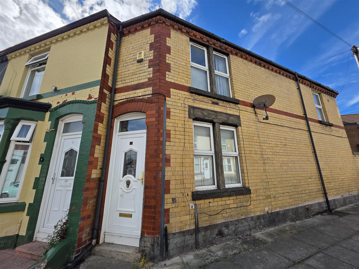 3 bedroom Terraced House To Let