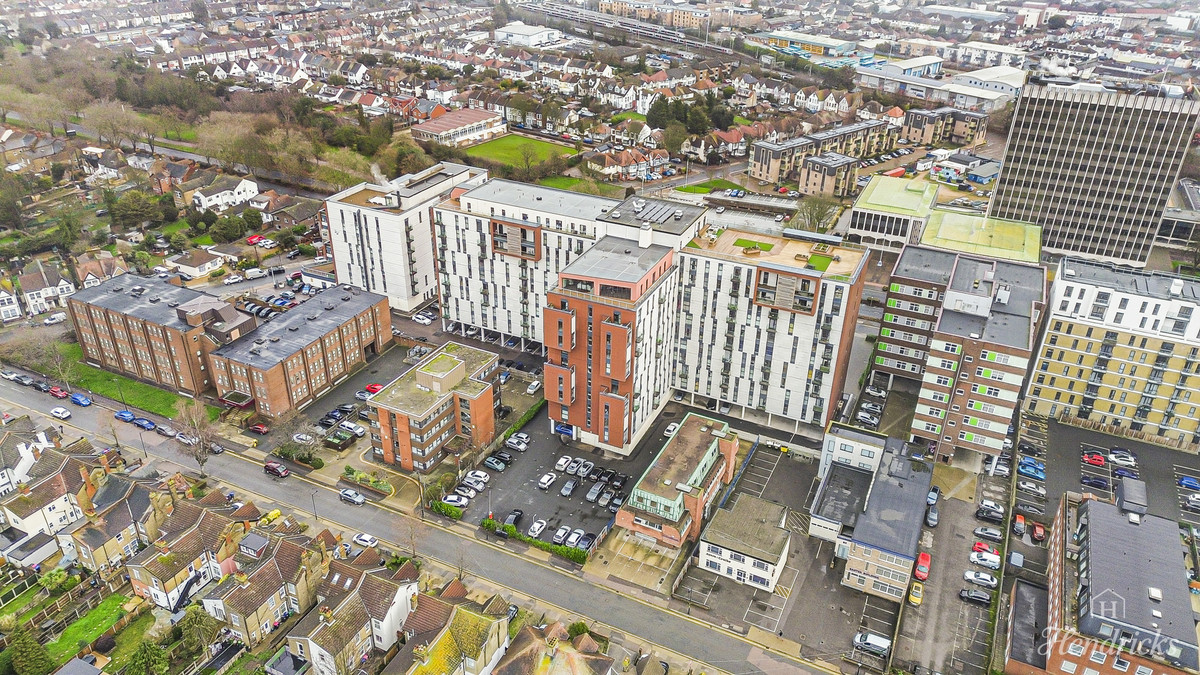 2 bedroom Flat Under Offer