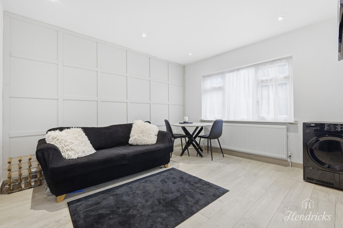 2 bedroom Bungalow Under Offer