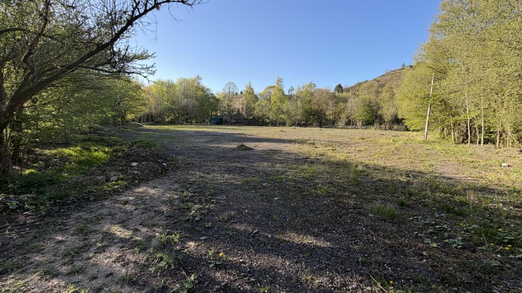 Land (Commercial) For Sale