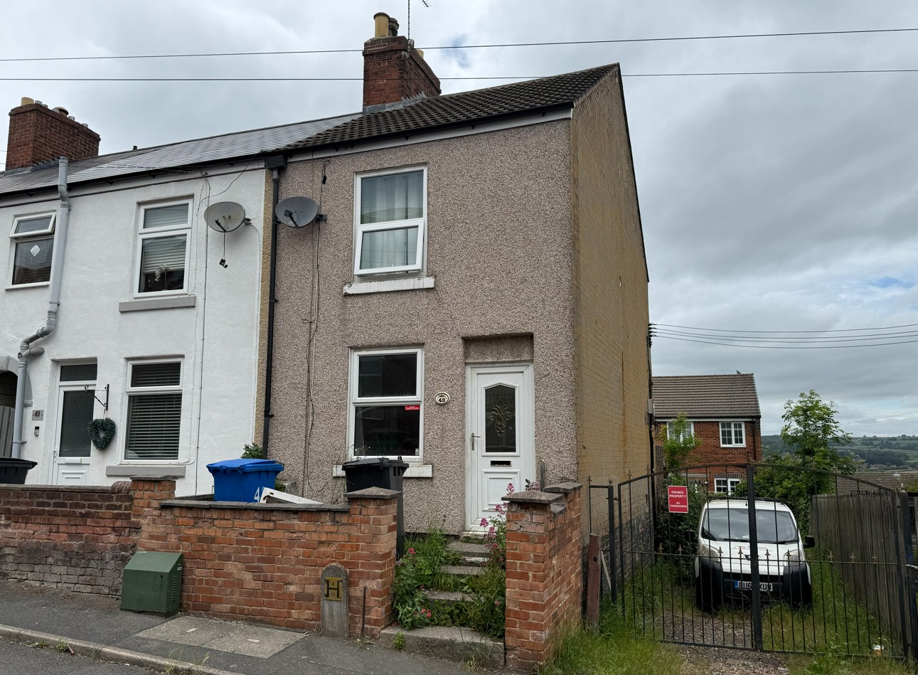 2 bedroom End of terrace house For Sale