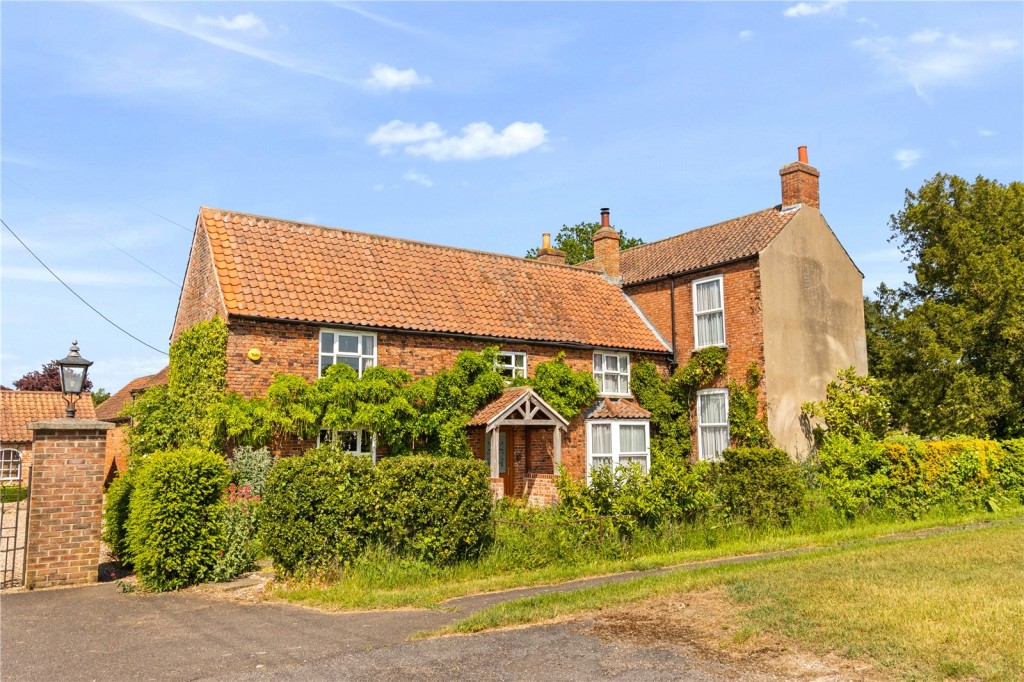 8 bedroom Detached house For Sale