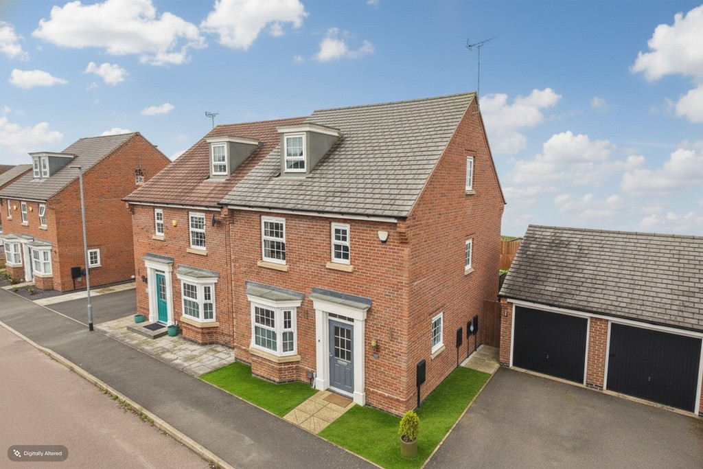 4 bedroom Detached house For Sale