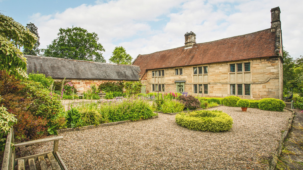 7 bedroom Detached house For Sale