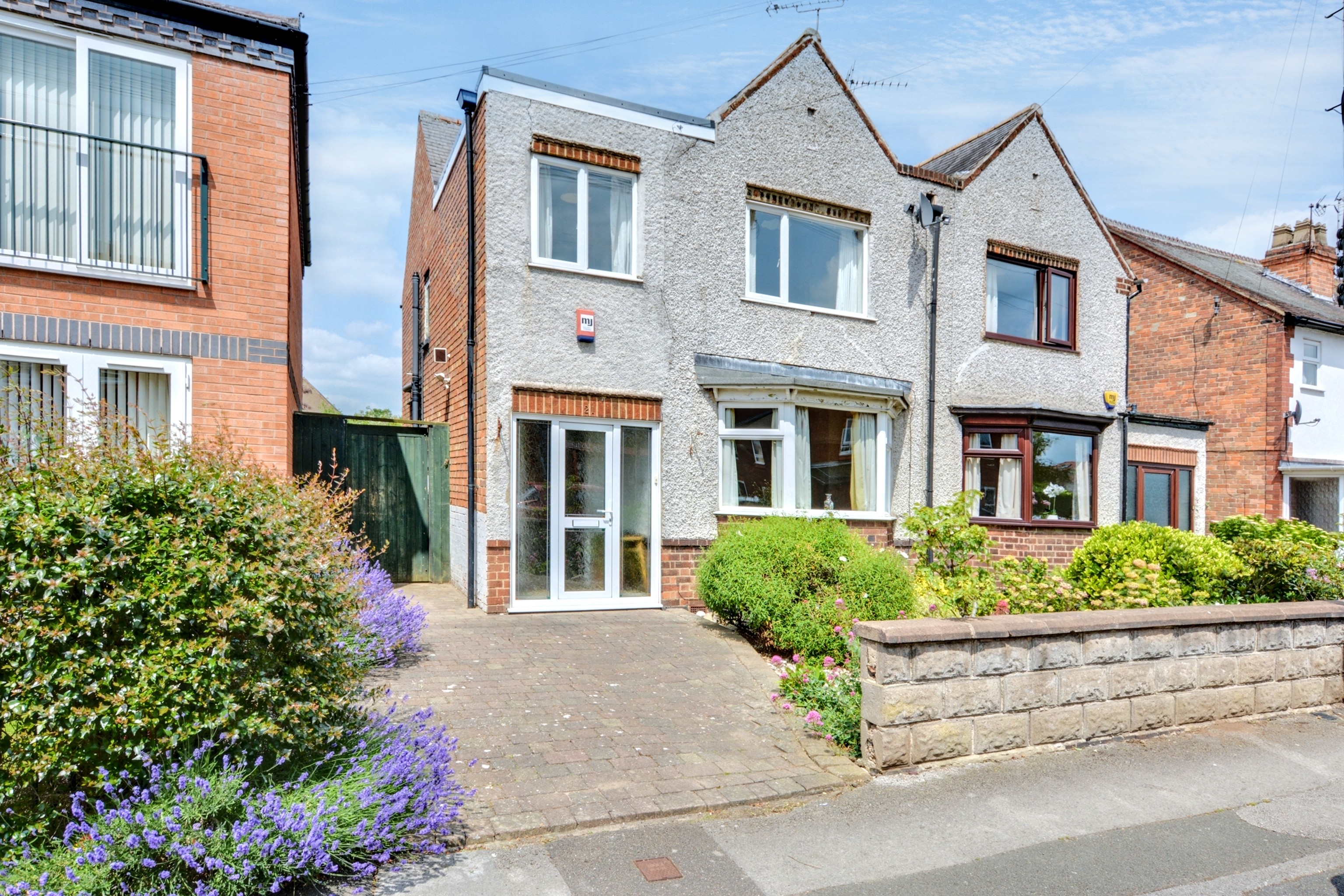  Semi-detached house For Sale