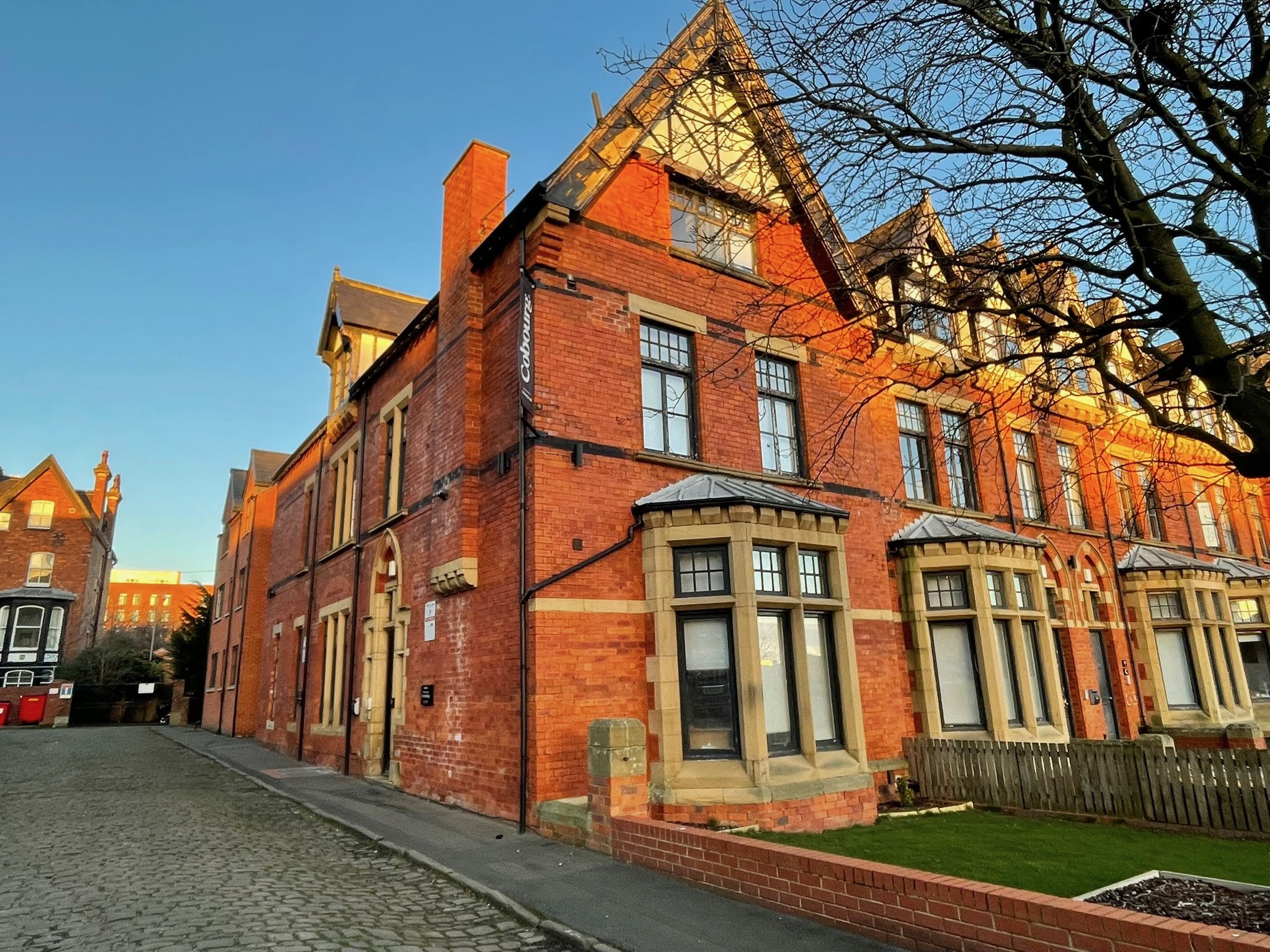  Flat share For Sale