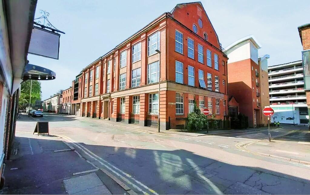  Flat For Sale