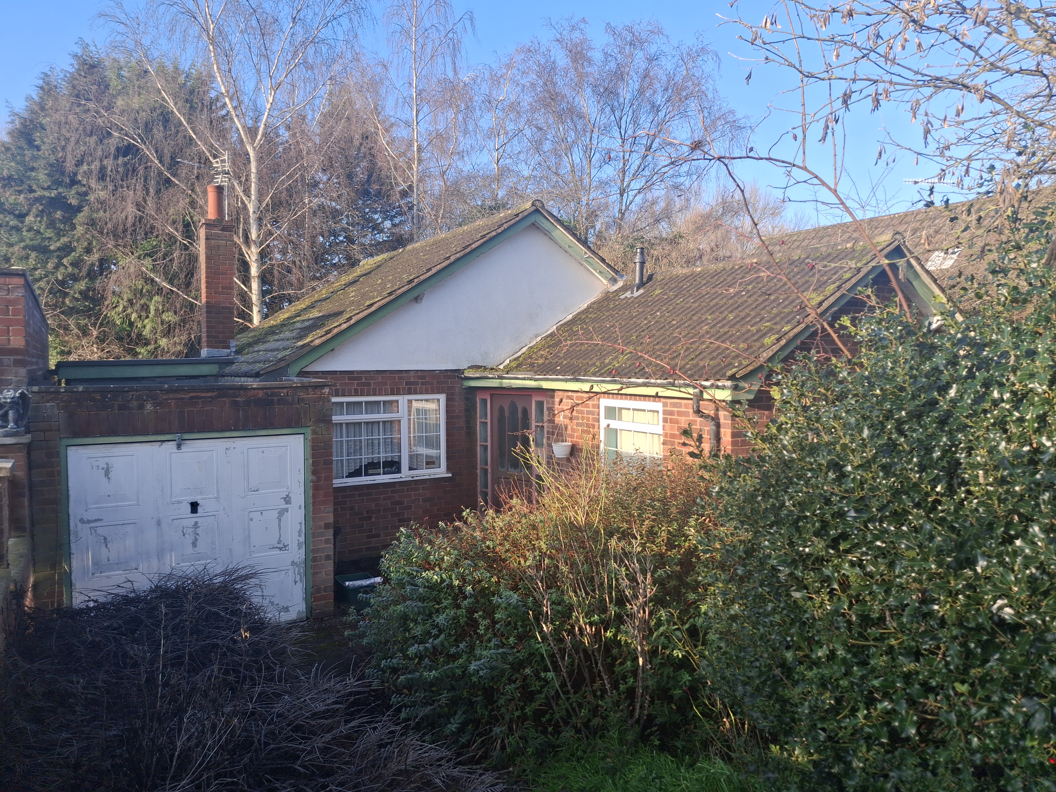  Detached bungalow For Sale