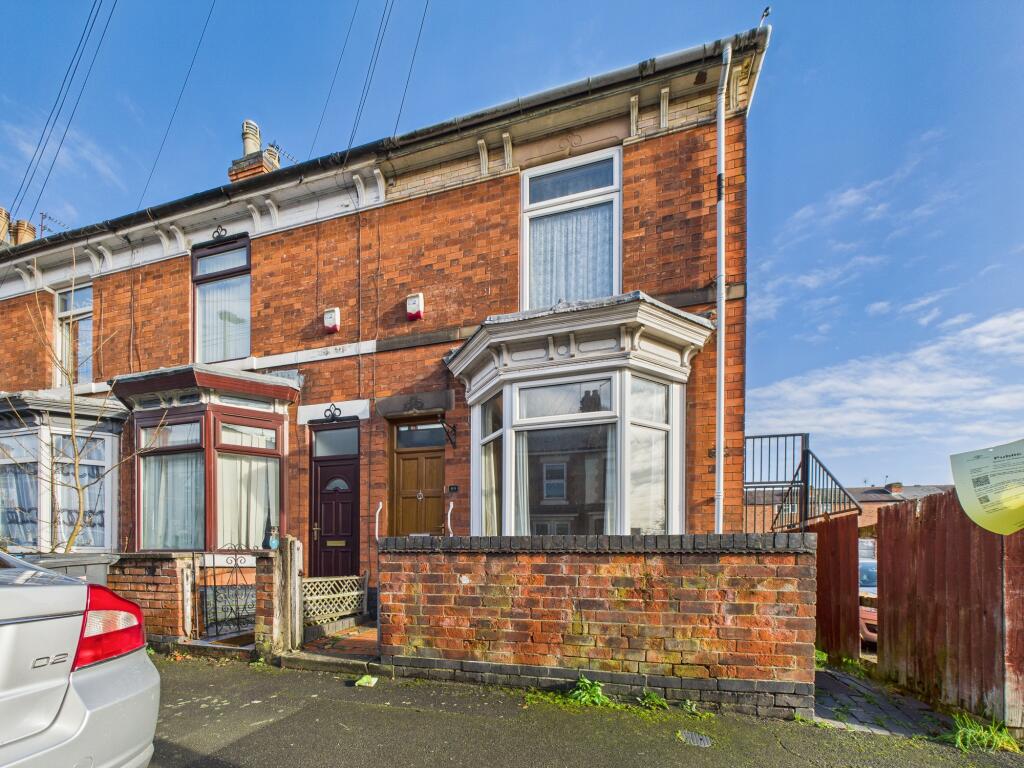 3 bedroom End of terrace house For Sale