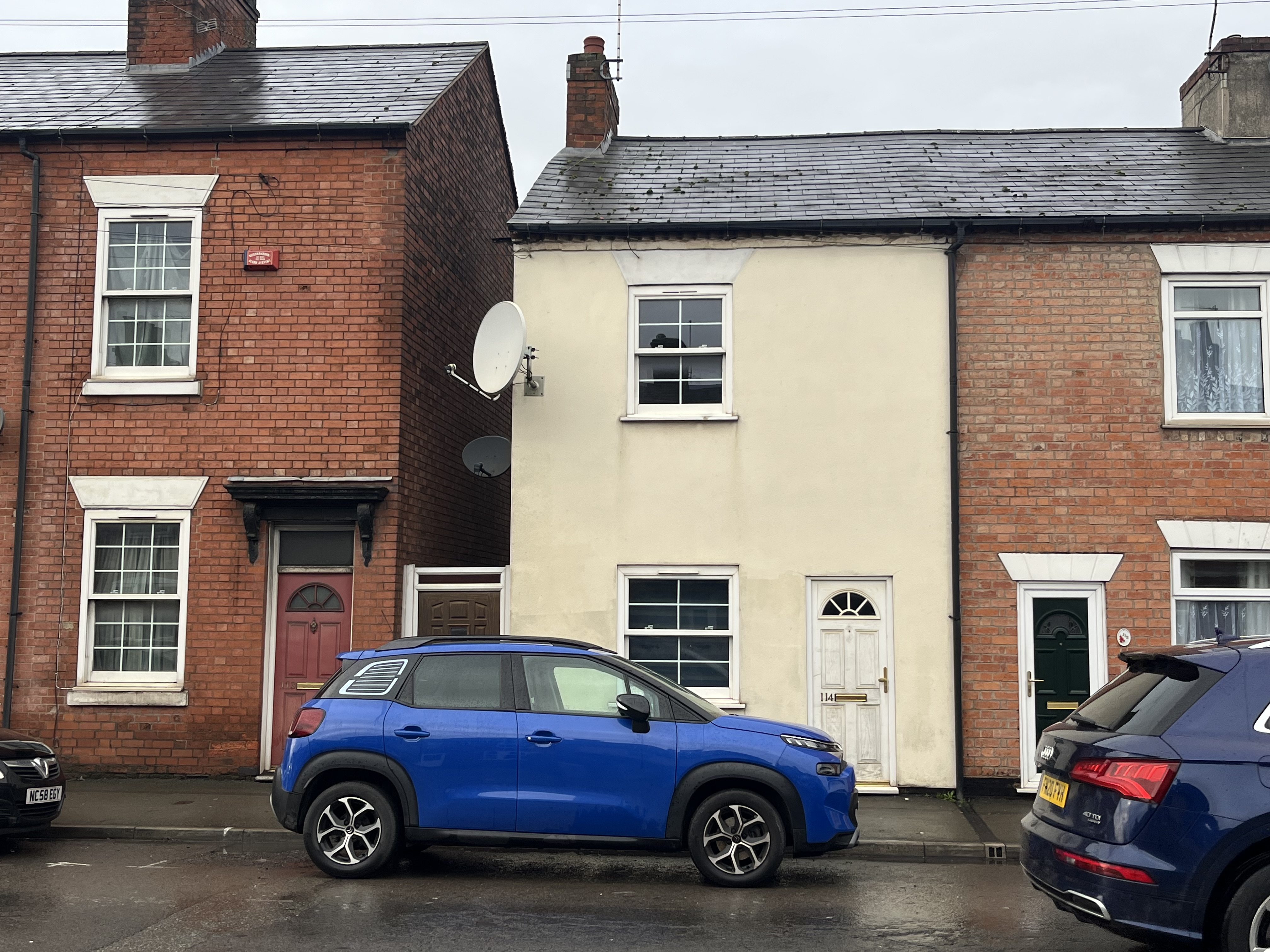  Terraced House For Sale