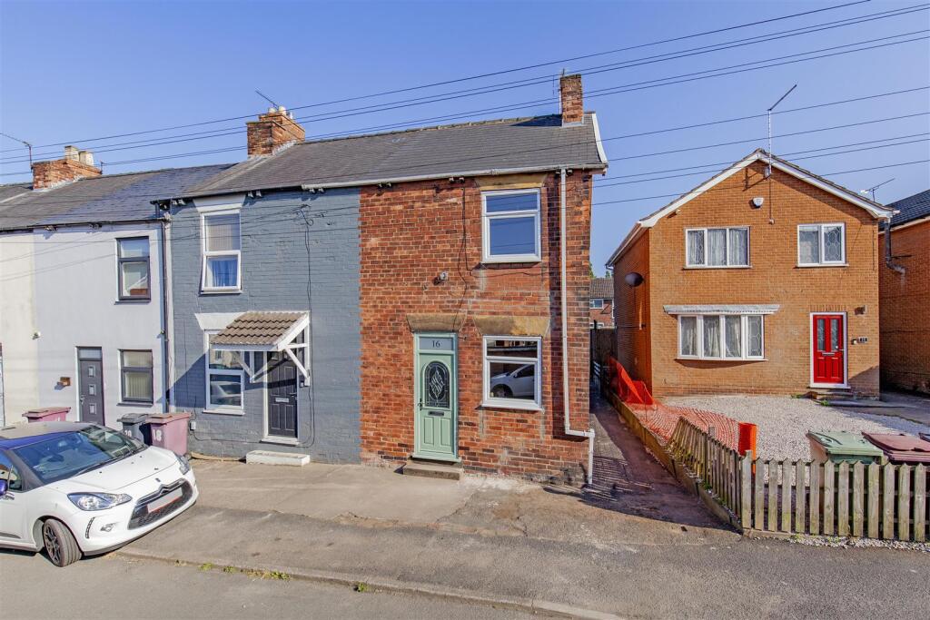  Terraced House For Sale