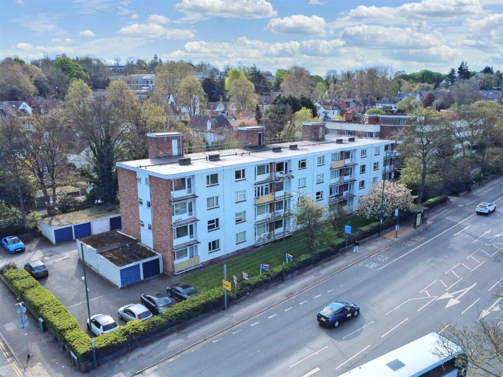  Flat For Sale